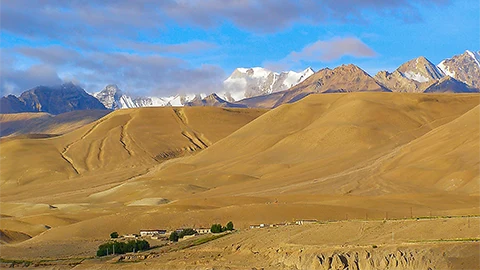 Hochebene Tibet in der Nähe des Manasarovar Sees